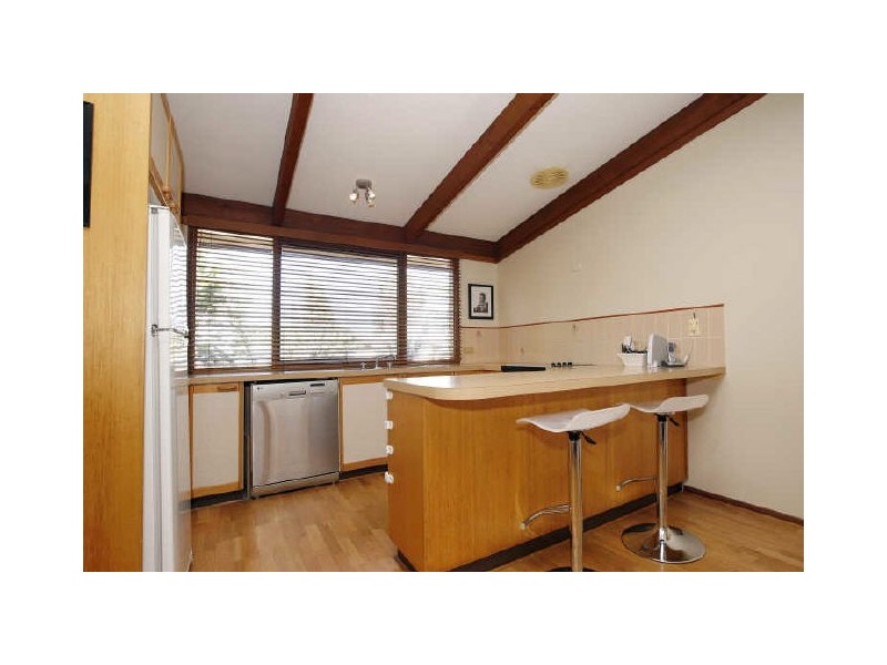 11 MacNamara Place, Chisholm ACT 2905