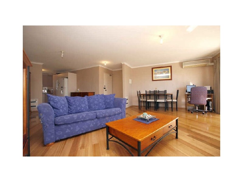 3/11 Tenison Woods Circuit, Bonython ACT 2905
