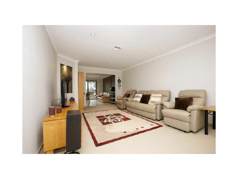 10/70 Hurtle Avenue, Bonython ACT 2905