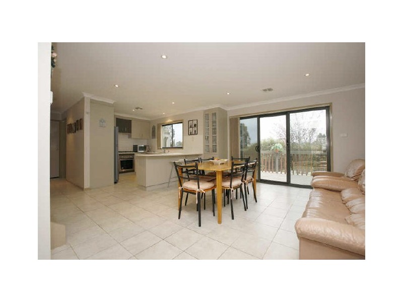 10/70 Hurtle Avenue, Bonython ACT 2905