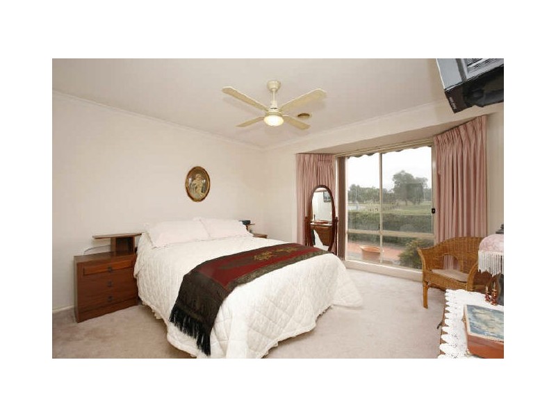 9/7 Grounds Crescent, Greenway ACT 2900