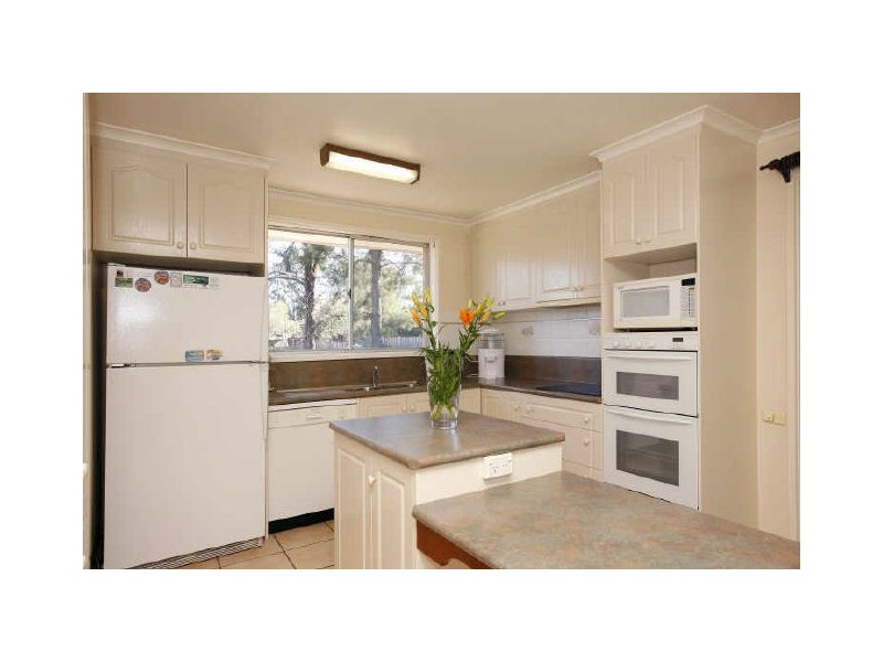 130 Marconi Crescent, Kambah ACT 2902