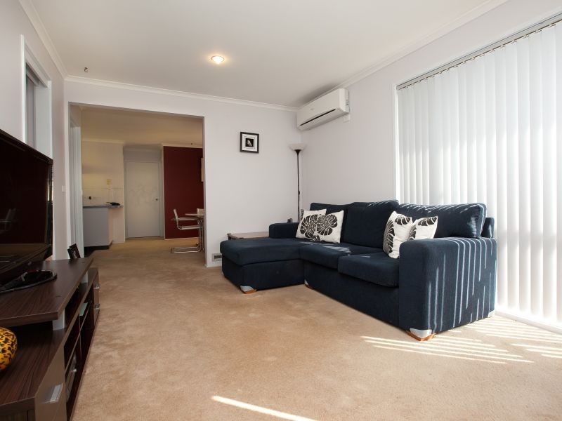 25/6 Beazley Crescent, Calwell ACT 2905