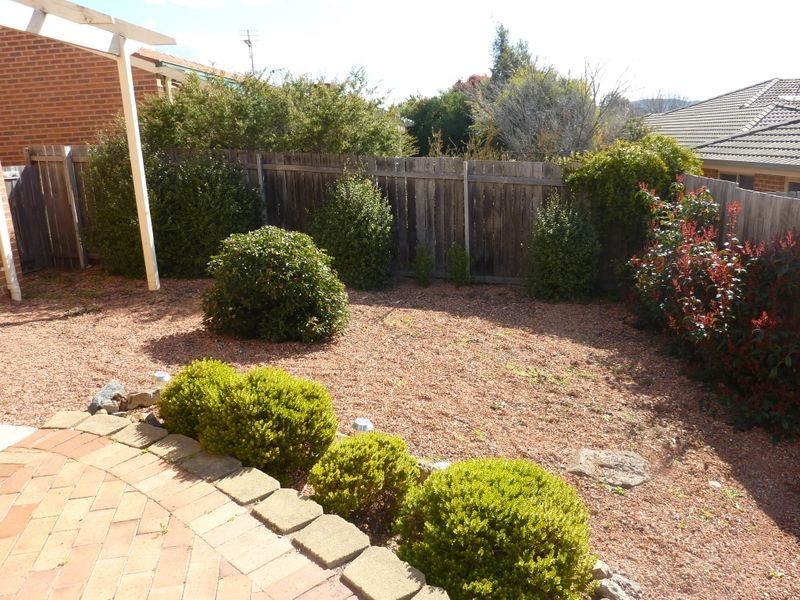 5/36 Sid Barnes “Gordon Grove” Cres, Gordon ACT 2906