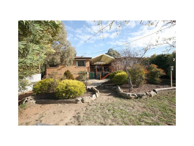 16 Max Henry Crescent, Macarthur ACT 2904