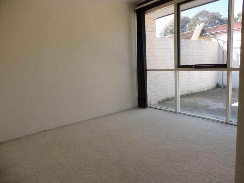 25 Marconi Crescent, Kambah ACT 2902