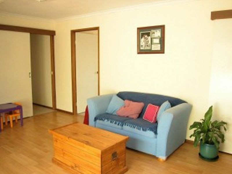 32 May Maxwell Crescent, Gilmore ACT 2905