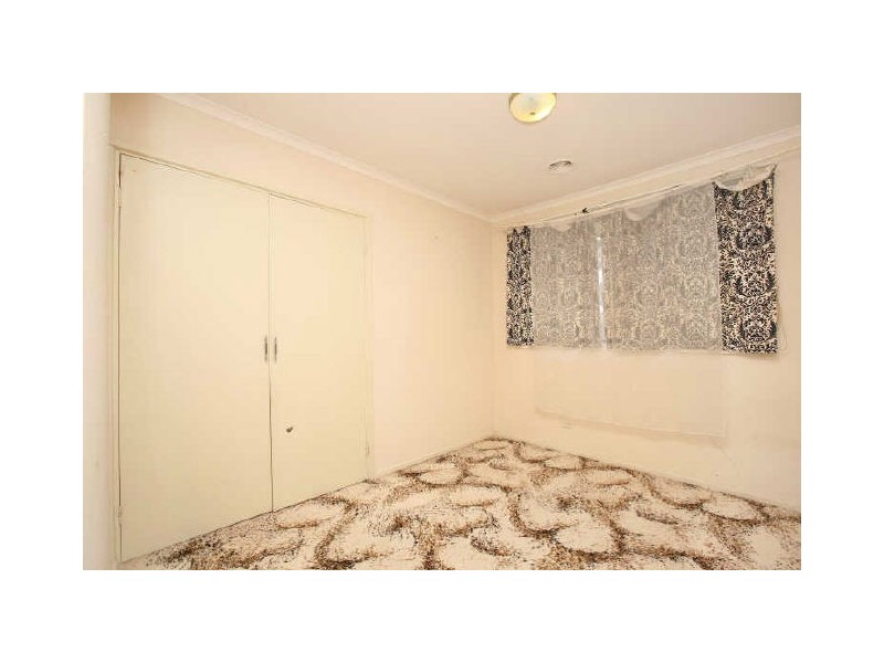 54 Calder Crescent, Holder ACT 2611