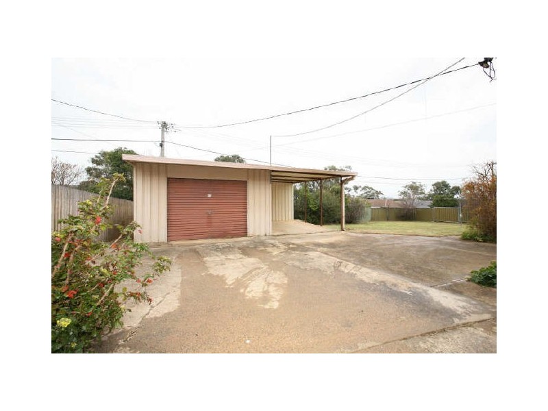 54 Calder Crescent, Holder ACT 2611