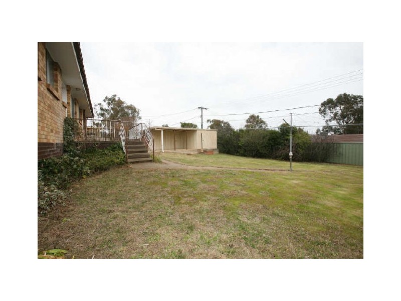 54 Calder Crescent, Holder ACT 2611