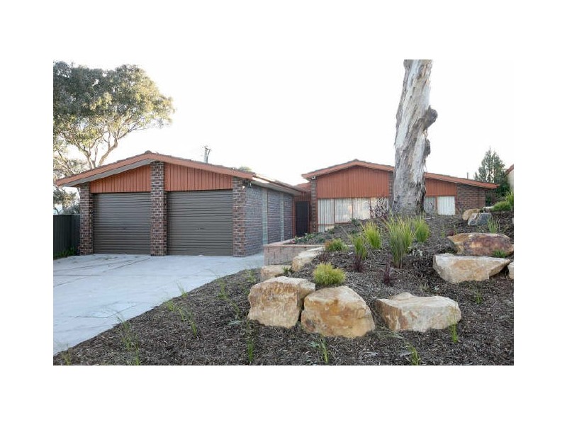 11 Free Place, Fadden ACT 2904