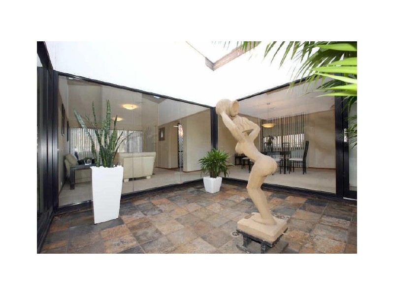 11 Free Place, Fadden ACT 2904