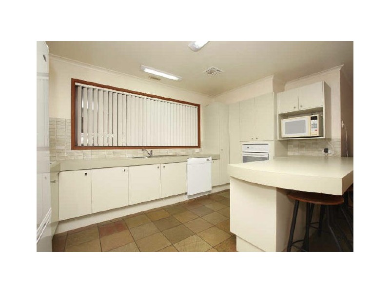 11 Free Place, Fadden ACT 2904