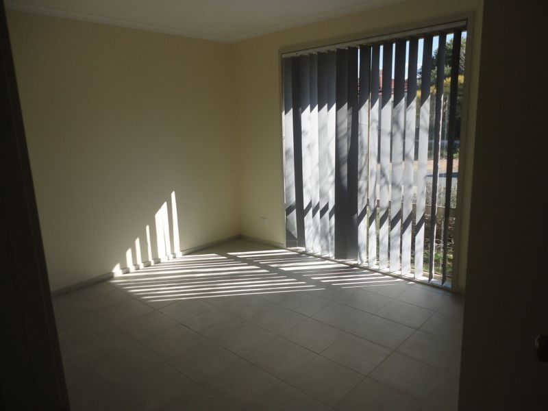 6 McGrowdie Place, Gordon ACT 2906