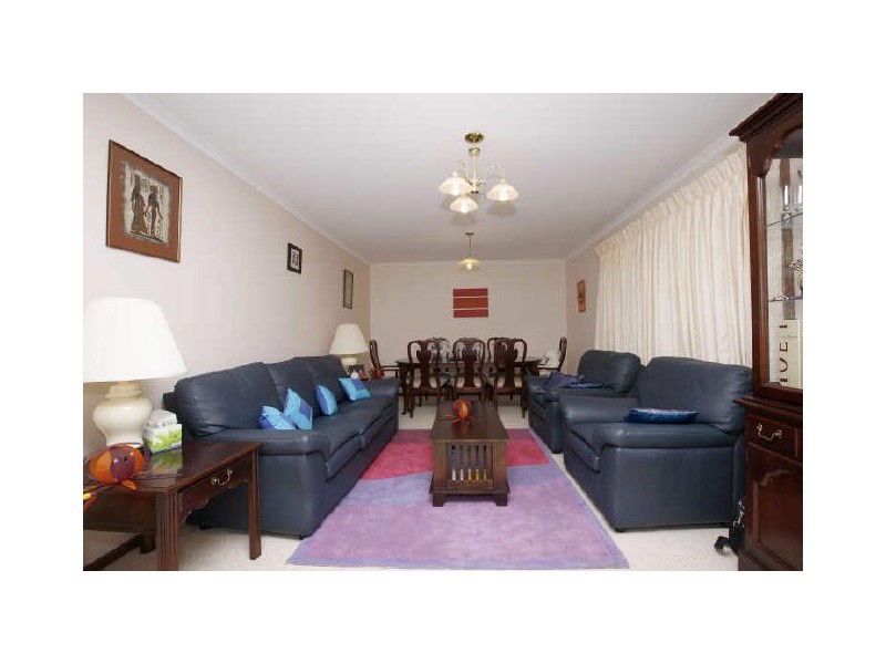 19 Wootton Crescent, Gordon ACT 2906