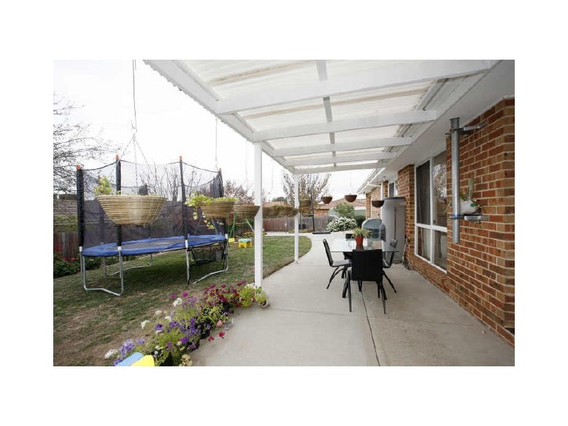 19 Wootton Crescent, Gordon ACT 2906