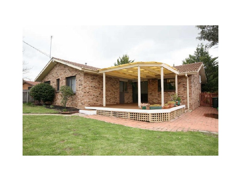 6 Arden Place, Gilmore ACT 2905