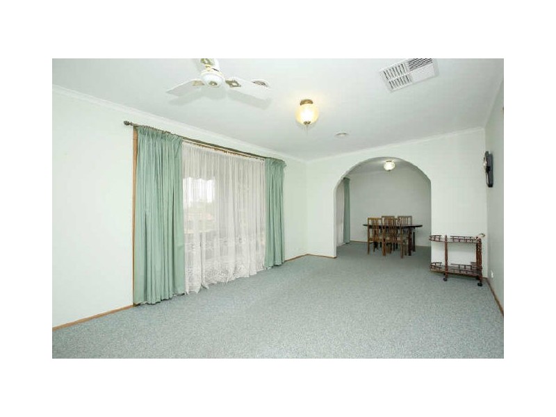 6 Arden Place, Gilmore ACT 2905