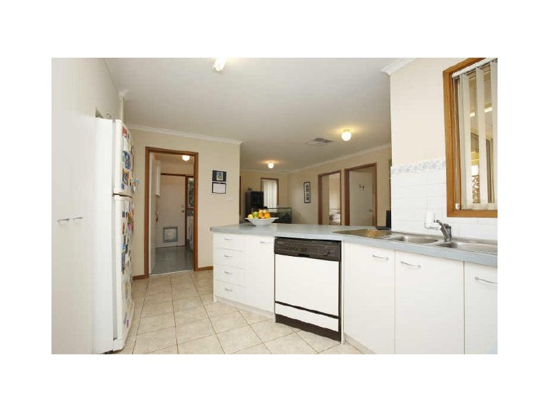 73 Harry Hopman Circuit, Gordon ACT 2906