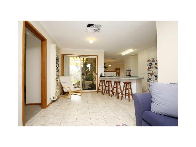 73 Harry Hopman Circuit, Gordon ACT 2906