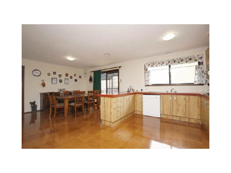 22 Chataway Crescent, Fadden ACT 2904