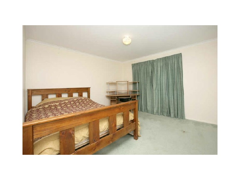 28 Sainsbury Street, Wanniassa ACT 2903