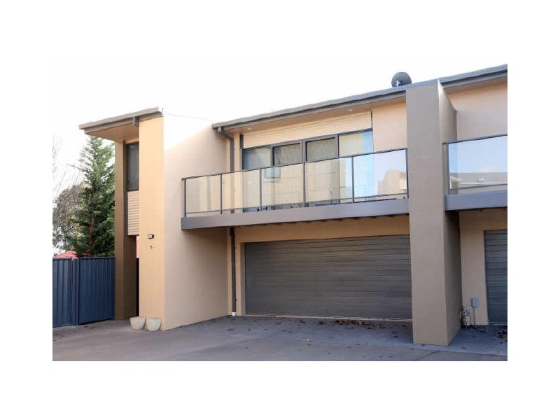 5/23 Allumba Street, Queanbeyan NSW 2620