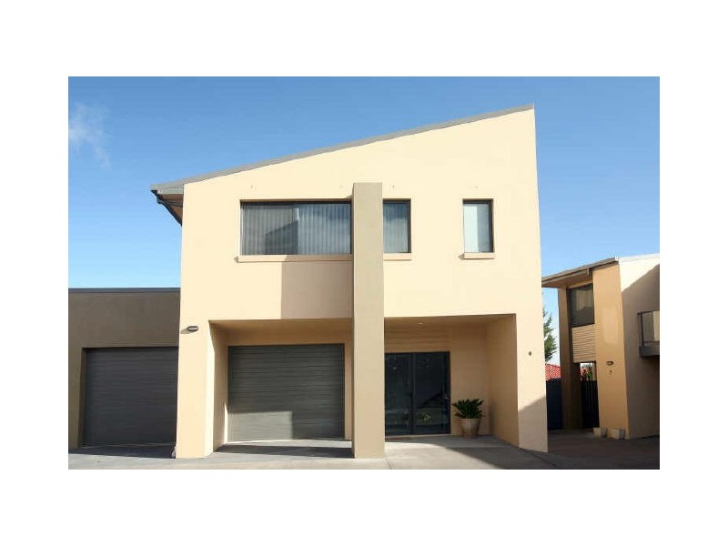 4/23 Allumba Street, Queanbeyan NSW 2620