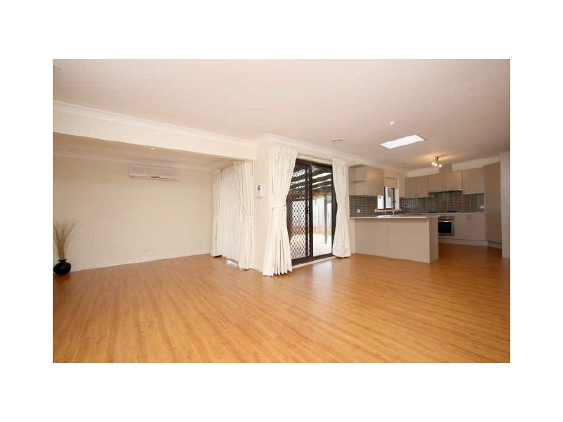 3 Saltash Place, Isabella Plains ACT 2905