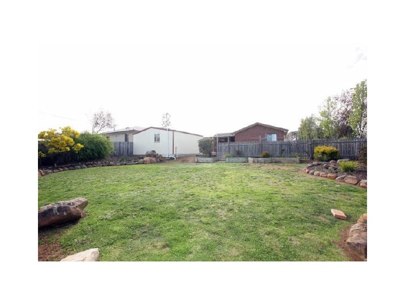 3 Saltash Place, Isabella Plains ACT 2905