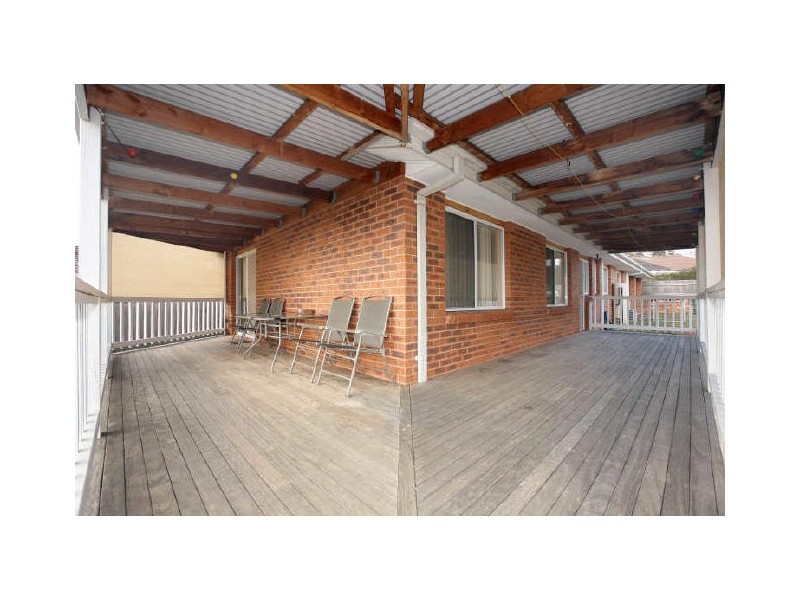 9 Namai Place, Queanbeyan NSW 2620