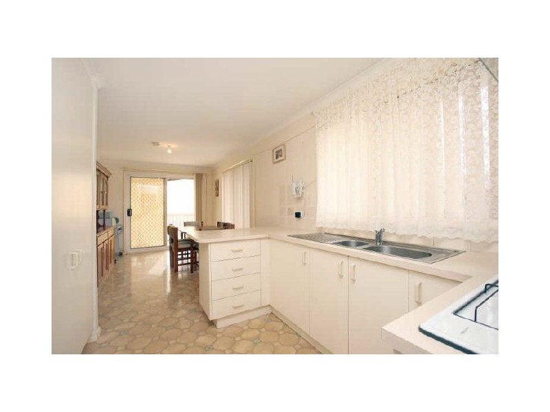 9 Namai Place, Queanbeyan NSW 2620