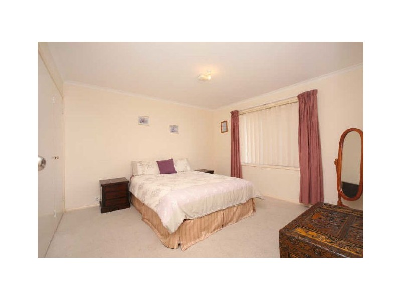 9 Namai Place, Queanbeyan NSW 2620