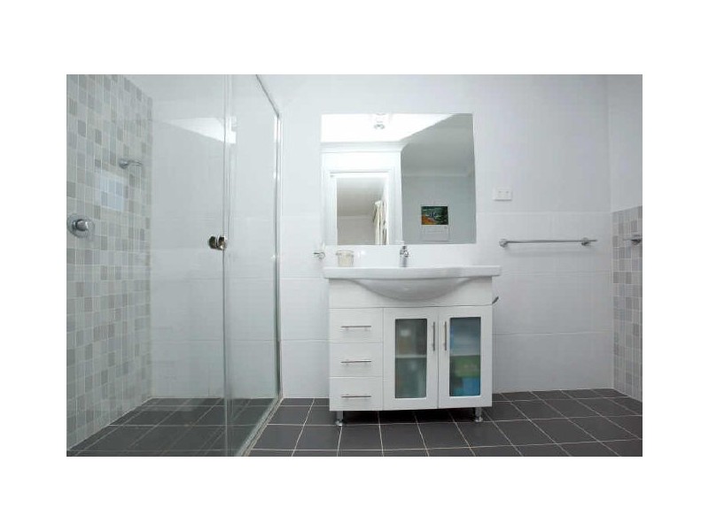 6/1 Templestowe Avenue, Conder ACT 2906