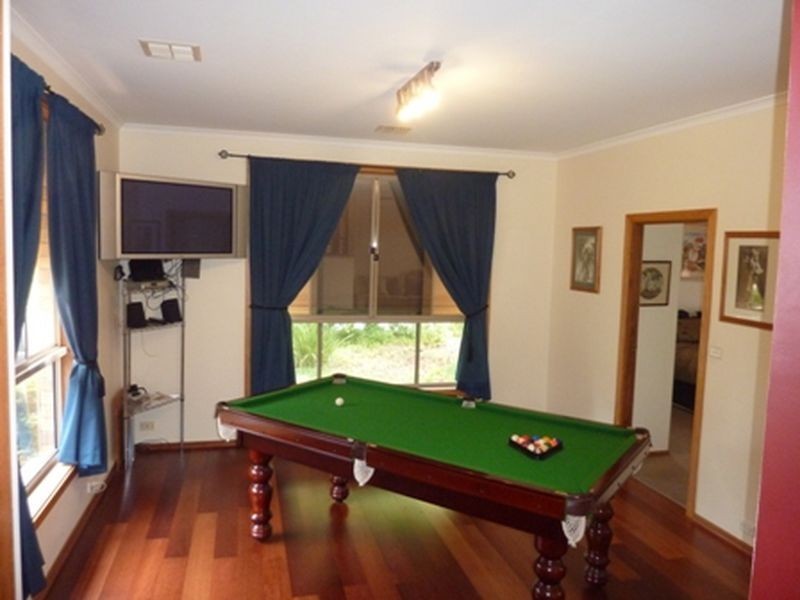 2 McKeown Place, Banks ACT 2906