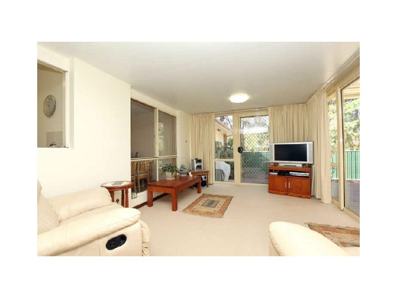 14 Donohoe Place, Gordon ACT 2906