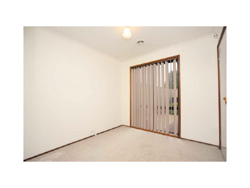 13 Hammill Close, Calwell ACT 2905