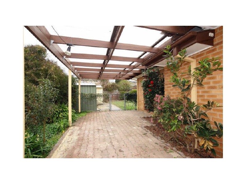 13 Hammill Close, Calwell ACT 2905