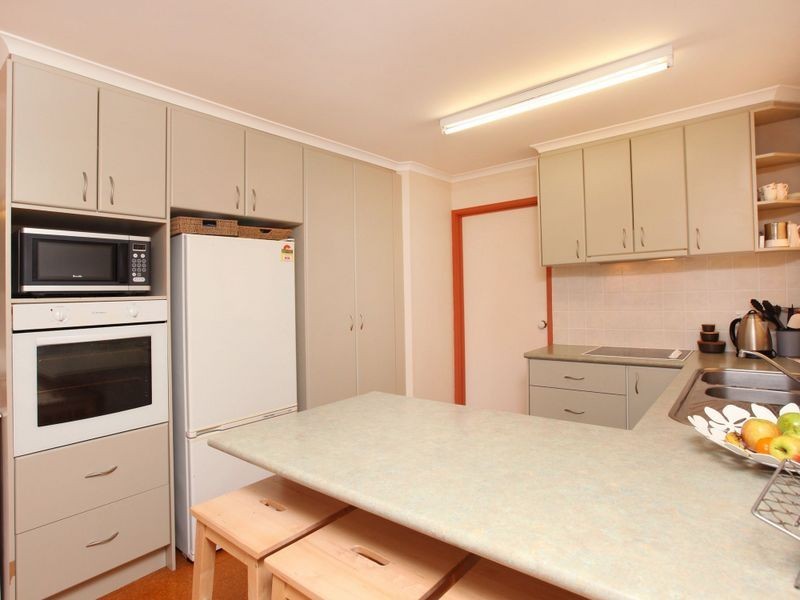 10 Body Place, Macarthur ACT 2904