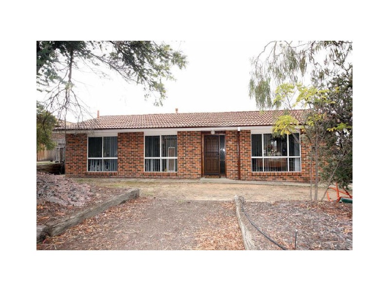 30 Benson Crescent, Calwell ACT 2905