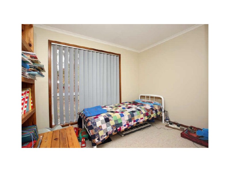 30 Benson Crescent, Calwell ACT 2905