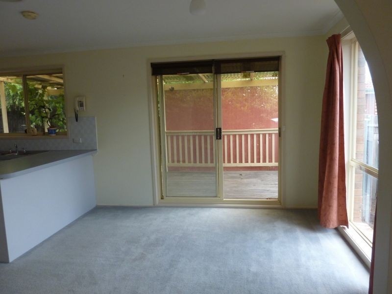 10A Hickenbotham Street, Gordon ACT 2906