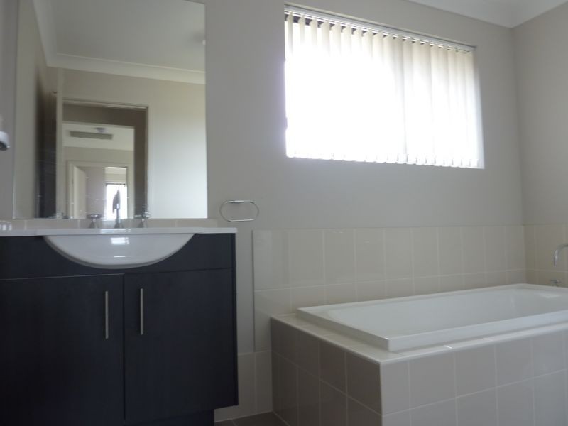 172 Oodgeroo Avenue, Franklin ACT 2913