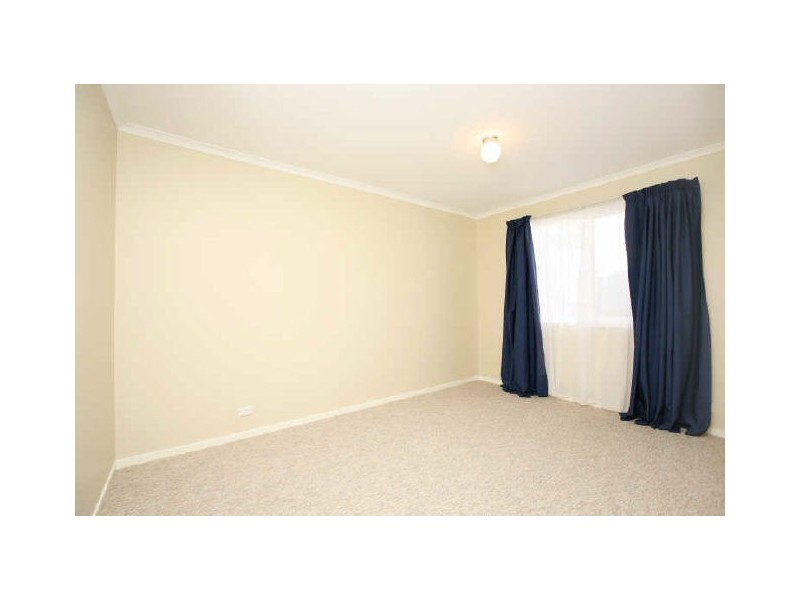 9 Schofield Place, Gordon ACT 2906