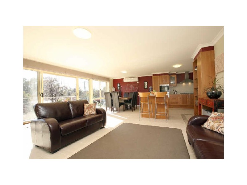 4 Rudder Place, Kambah ACT 2902