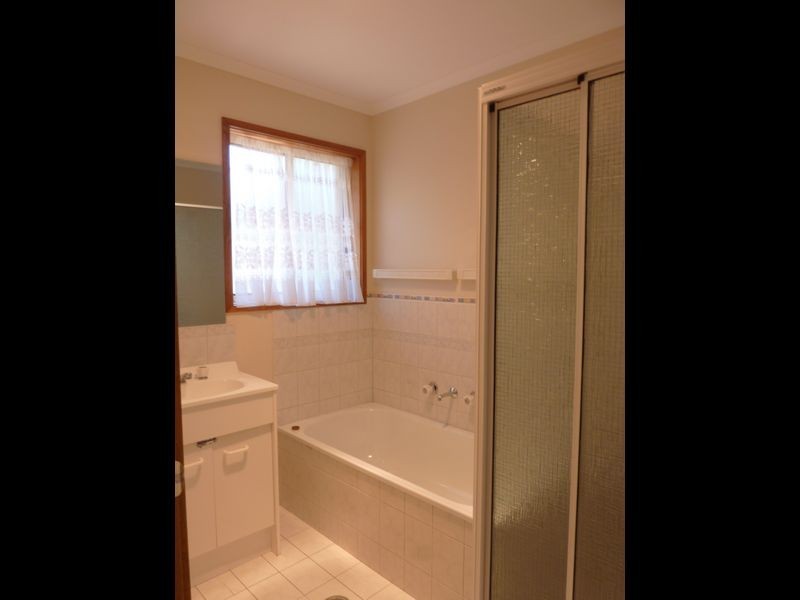 13 Lethbridge Street, Conder ACT 2906