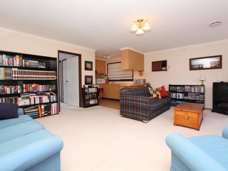 20 Ogden Close, Fadden ACT 2904