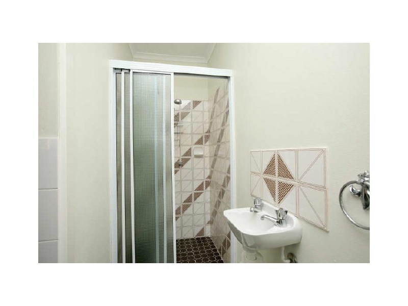 18 Nimmitabel Street, Queanbeyan NSW 2620