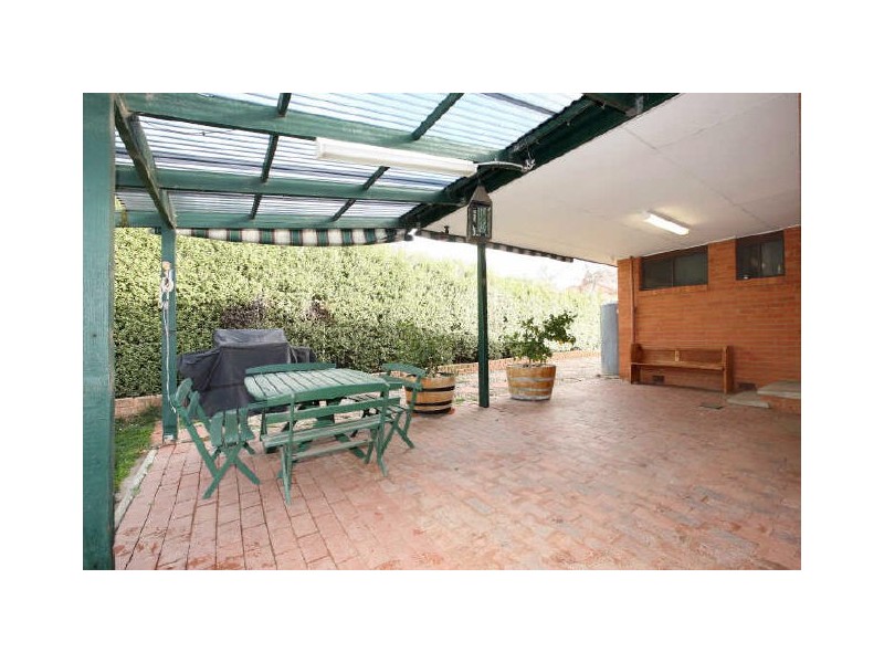 42 Southbar Road, Queanbeyan NSW 2620