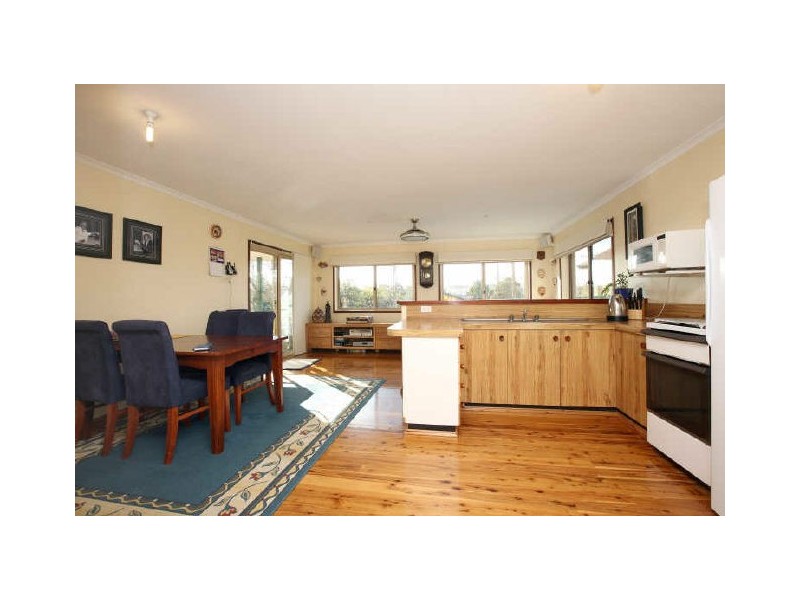 42 Southbar Road, Queanbeyan NSW 2620